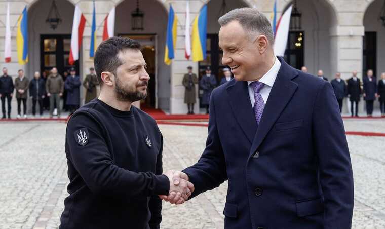 Президент Украины вручил Анджею Дуде высшую иностранную награду
